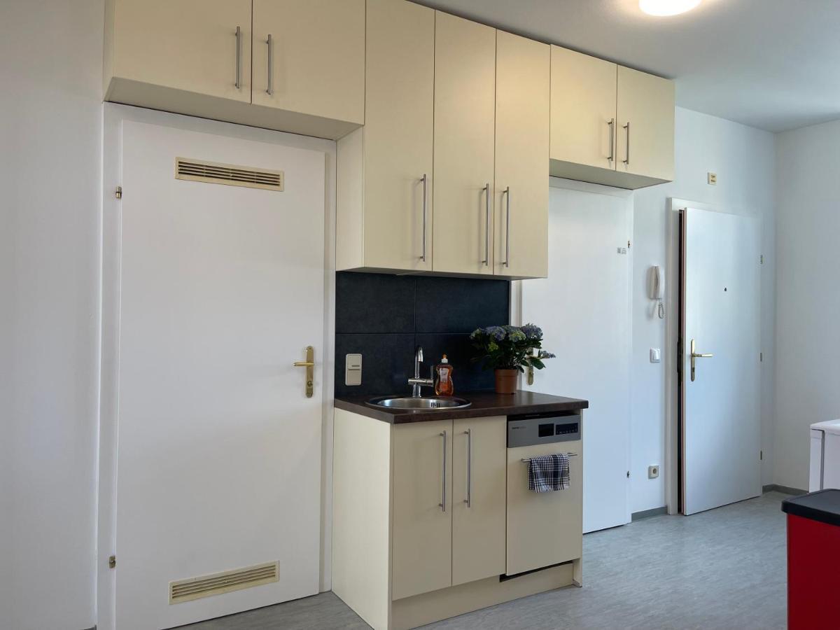 Peaceful Apartment For 4 Viena Exterior foto